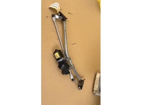 108154006-e8e9269b-9bc2-4f9b-bb18-923d60848a3c-Piece-Moteur-essuie-glace-avant-7701066449-RENAULT-KANGOO-2-PHASE-2-51c74021f4c096d7c8a61106eb72b8a57b927379550c236c0acb49a7f4b29078_m.jpg