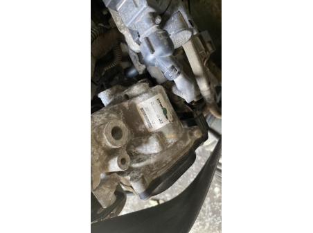 108154715-5e2113f1-8709-4629-9244-4f97247fd400-Piece-Moteur-8201535495-RENAULT-KANGOO-2-PHASE-2-e5a48b8f673eeeb01a9e5ae7dccb242412cb572d72dffc97378bdd2121ed41a0_m.jpg