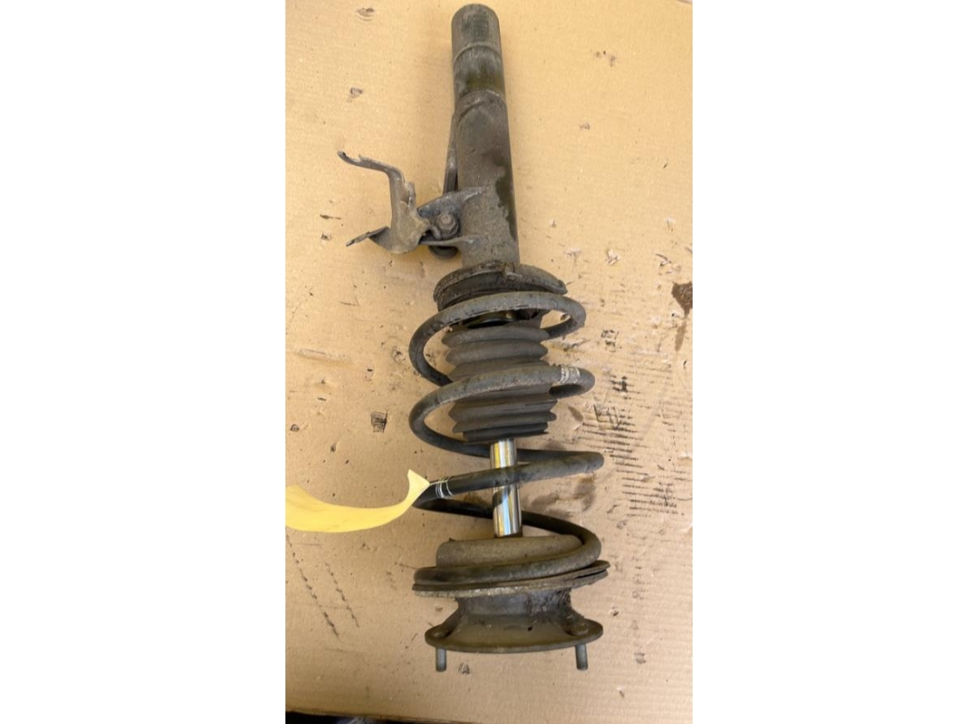 107403556-f604e7a4-493a-4687-bfeb-b61fa4c594b9-Piece-Amortisseur-avant-gauche-31316796155-BMW-SERIE-3-E90-PHASE-1-71015a2d53c2692fe17916d3a4f7822478d5634bba54276cf59a22e9f5e5ba1d_m.jpg 107403556-f604e7a4-493a-4687-bfeb-b61fa4c594b9-Piece-Amortisseur-avant-gauche-31316796155-BMW-SERIE-3-E90-PHASE-1-71015a2d53c2692fe17916d3a4f7822478d5634bba54276cf59a22e9f5e5ba1d_m.jpg