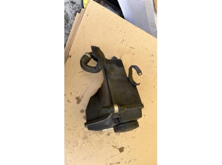 107403568-462bb3d7-9fa9-430c-9a57-ec85728cc1e5-Piece-Vase-dexpansion-17138570079-BMW-SERIE-3-E90-PHASE-1-596fe0e769dd160c54067e6b14150ce1154c3c7b680a4d84c64022631b2d87e3_m.jpg