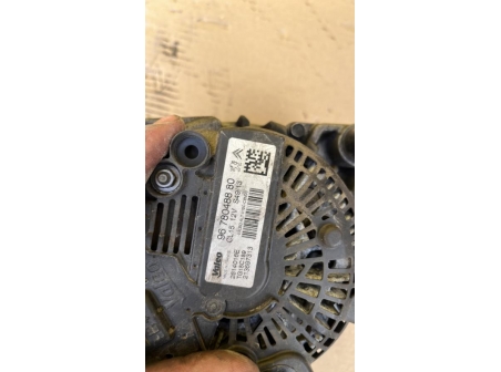 107810416-f585f54a-0fcc-407e-aba6-547ba76595de-Piece-Alternateur-9678048880-CITROEN-e081141f48c5aed4e20ba0af1fdf97d0ab9928c1804967b44c4eb6b4c0e22eaa_m.jpg