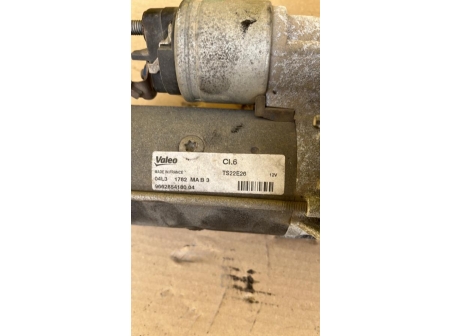 107810424-a8f576af-4ec1-4796-812f-2921d3ff7293-Piece-Demarreur-00005802AE-CITROEN-2c19aecfff054e7026a5d0bfca5cffdb1a52f4b77ba6e2e7a6c5ef7cdfa13d4d_m.jpg