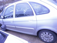 Vehicule-CITROEN-XSARA-PICASSO-PHASE-2-.-1-6-2010-335fbb8d3d82df960d19bfc2bc07f7a698cbf1f953bd725cf4994e089da17b03.JPG 2