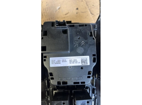 108309968-57482cc6-ac6e-4e61-94f6-a95c926f0e5a-Piece-Commande-GPS-PEUGEOT-cde2b0ab89a2e489930deca31ab9cf92f5d3768fb2adfd14eff2932f5b51a8e9_m.jpg