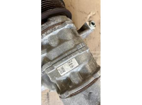 108312494-1c9ef163-24c4-4671-b607-9bdf25a212aa-Piece-Compresseur-clim-2451790-FORD-FIESTA-7-PHASE-1-e5233ae116b259b2831109059a0eecef24d4a8c74f848d3bcddacc42794975dc_m.jpg