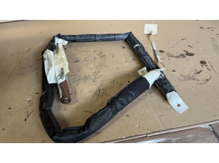 108309787-99fac5c9-9015-4b71-a73f-fb98f447cd45-Piece-Air-bag-rideau-gauche-8338GQ-PEUGEOT-ef308d7a1297dc8a1011fae612fde0413b4f9deca77c0ec5c0f9b7a8706e9b5d_m.jpg