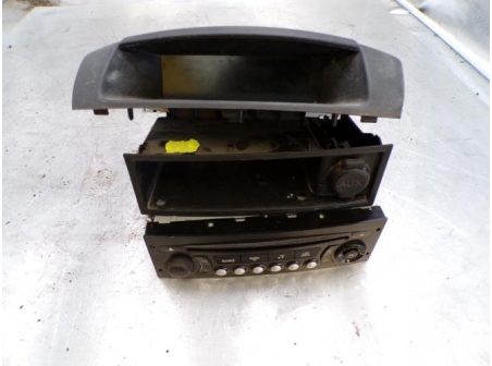 108067997-8f1bbfd0-9320-4b0a-811e-851ff2d554f6-Piece-108067997-Autoradio-1616144880-PEUGEOT-PARTNER-2-PHASE-2-16-HDI-8V-TURBO-3b0384750bbc500d6fc0851a63f3d733775a74895097cef9435c1f238dcc8ebc_m.JPG