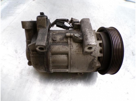 108422338-8a8e9c98-88ba-4e15-bcf4-88e1c115f69d-Piece-Compresseur-clim-RENAULT-16b45ce7df937f95d6c233243e41591887f504eb43f1553fc0949ee436274634_m.JPG