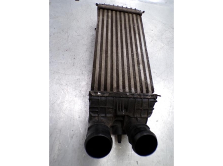 108429920-28edf0c2-5667-4a10-9b83-82efd536990b-Piece-Echangeur-air-CITROEN-C3-3-PHASE-2-15-BLUE-HDI-16V-TURBO-5b0b7ef39c8bb45f18ddbbdbfd1e58680699512b83cb3630b839d96b9b179d85_m.JPG