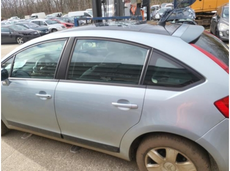 Vehicule-CITROEN-C4%201%20PHASE%201-2006-874d6e8f2852b93afc059db998a57ed6a0c986d5483f2e1b41ceac173886253c_m.jpg