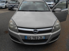 Vehicule-OPEL-ASTRA-H-1-7-2005-dadebd009eb790a11002756a589160f71faf540a981f0fa288c0697e6523e48e.JPG
