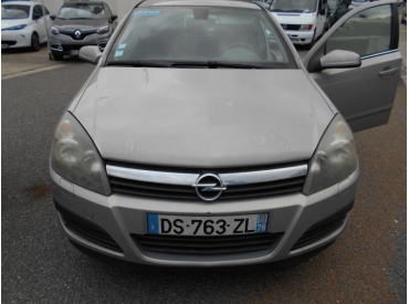 Vehicule-OPEL-ASTRA-H-1-7-2005-dadebd009eb790a11002756a589160f71faf540a981f0fa288c0697e6523e48e.JPG