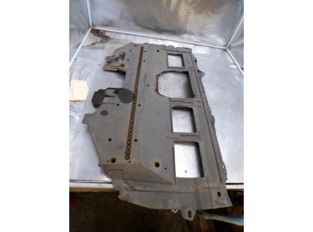 108460128-50586ad5-d9e9-48d1-8d3d-db7051da31db-Piece-Cache-sous-moteur-CITROEN-af2a3d2a9078b09ea9ca53c7f3d491e48ad2a47275d6b5d233fe838863c69d35_m.JPG