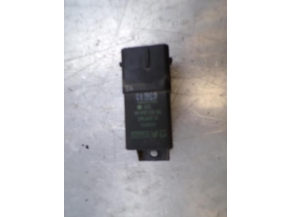 108460619-5166c710-3473-45c9-a44c-60d2d56fc505-Piece-Relais-de-prechauffage-CITROEN-efc2d072e817dbacdc640216b5d329a3e71c89b7033854bee7cbccda04d9123d_m.JPG