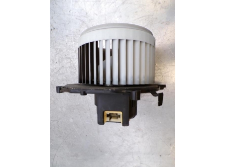108466167-1104175a-c50d-49f4-a371-5f1fe4dab4a0-Piece-Ventilateur-chauffage-CITROEN-6e73a0f0322c437b243c4998b7573f88cee6a32e87173557a7ed2613577d7907_m.JPG
