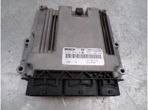 108468082-dd8969f4-7d7b-4fe4-a209-2988dd9ac8e5-Piece-Calculateur-moteur-RENAULT-9b4e227c1d262aef5b66feeec95fbcf91f04ada18f6d85d2cb2d6a15fca90ae8_m.JPG