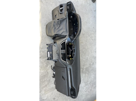 108312753-e5bb83d6-d834-40a6-be15-95989d665356-Piece-Planche-de-bord-complete-FORD-FIESTA-7-PHASE-1-58e99e088ccb01c75bb7f369b1003abf29856bd5d8d7ec020ee415598687723a_m.jpg