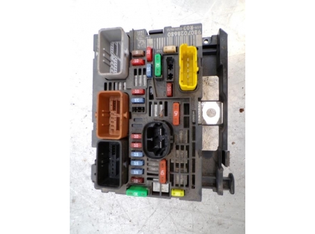 108516892-cadc36ed-de0e-4c18-877b-2b9d353a192e-Piece-Boitier-servitude-moteur-CITROEN-JUMPY-2-16-HDI-8V-TURBO-e00033490060c4326cf256c210e4affb40ad979442b8ebb32c37ccb2bd648e41_m.JPG