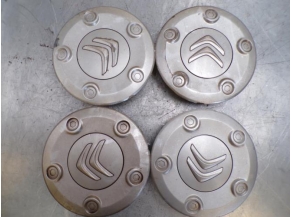 108517205-2bca831f-367c-4f96-9274-bc96b9447fa4-Piece-Enjoliveur-CITROEN-7415b1e1a44c87b7b9b3baf0916d93a3e24164cf0dba871bfc1648665e85a75c_m.JPG 2