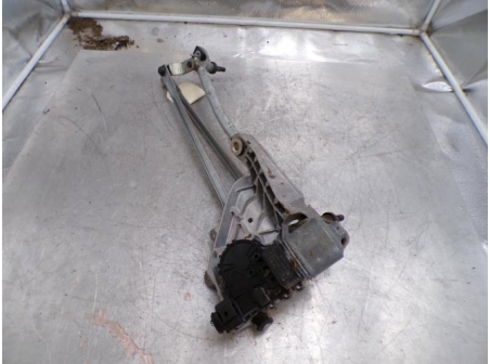 108401742-180b7816-2756-4437-90ab-a25bf524f3f7-Piece-108401742-Moteur-essuie-glace-avant-1698869-FORD-FIESTA-6-Essence-fefb4cebe199828bf5723a6d09745a12112b91a1e646dd86140c77dba951ca66_m.JPG