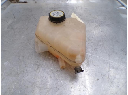 108401977-d99bfbb5-6561-4337-b23a-811fa06f0fd8-Piece-108401977-Vase-dexpansion-1513111-FORD-FIESTA-6-Essence-0fc62c5b93c8c1c4cf8a91a0f527a4f7f97dd05e380daf72d2438b2f9d780521_m.JPG