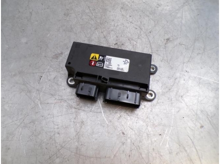 108452580-8e903d21-a136-4b5b-a21d-a46fc7347b42-Piece-108452580-Boitier-air-bag-13534757-OPEL-CORSA-E-14i-16V-3e1ab5e26ca9d0f01c5ae7960809df0bdb3527bdbe33ae9a1f464eb557487f10_m.JPG