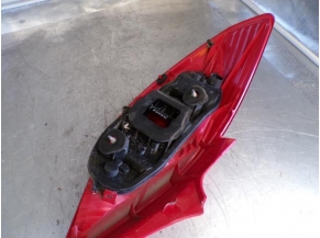 108400015-164f0970-40f6-4f26-ae92-1ffa74e88e12-Piece-108400015-Feu-arriere-principal-droit-93189091-OPEL-CORSA-D-PHASE-1-10i-12V-a814d091d3a85ec39d1452112332b8f3873ad7030af34160bd35785a11d8785a_m.JPG 2