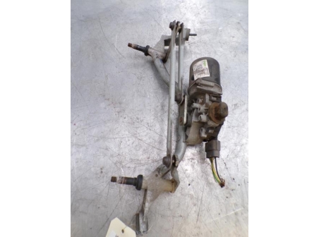 108318321-0d007e7e-bf83-45af-8b29-ea66a06fcb27-Piece-108318321-Moteur-essuie-glace-avant-288A53268R-RENAULT-CLIO-4-PHASE-1-15-DCI-8V-TURBO-fd784aa9ec2174bf2d6fef3c087aa722baf14cafcd5fd42e4f83b1d380a01ecf_m.JPG