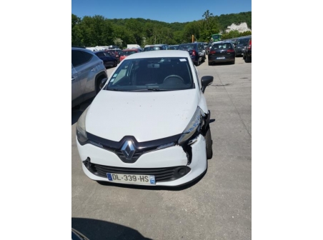 Vehicule-RENAULT-CLIO%204%20PHASE%201-2014-238039a9eb63aa21e7f4f8f2db408d26639235ab4b4d7796d02b261e4f809a5a_m.jpg