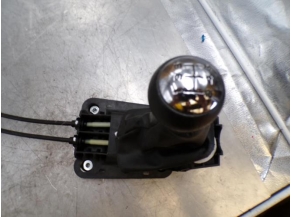 107941415-44a2875c-d595-45c8-b7e1-093a7fbf3ae2-Piece-107941415-Cable-levier-de-vitesses-CITROEN-C3-2-PHASE-2-10-VTI-12V-9ddb5bb98746368ff87705e9230ece026b3dcaa2d666fbf8b1fa81865c011cfe_m.JPG 2