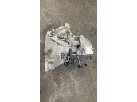 108402174-fe51976e-63c6-43e7-9e73-f3093e416bff-Piece-Boite-de-vitesses-2015001-FORD-7ec8c31933dd99657f58a8a9fbccd14f9f36b2ead5892a2751301ca97a2e7ae1_m.jpg