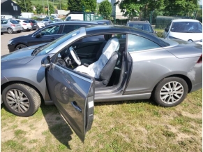 Vehicule-RENAULT-MEGANE%203%20PHASE%201%20CABRIOLET-2013-328cad91619da29ccc610c99528435906baefd4f41fbf36c7f013dd6c74c4318_m.jpg 2