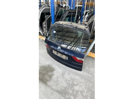 108456081-0f8470ab-3b11-47e9-a297-b82f2b3e0173-Hayon-arriere-41003452197-BMW-2d7431d2a43e245dd82126d5bff03516d8a3a97f3576be44ba15afe86cfc36f6_m.jpg