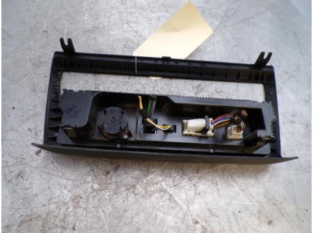 108457127-425a8847-f0ef-44b1-8b55-1ba922bcb9ea-Piece-108457127-Commande-chauffage-BMW-X3-E83-Diesel-193fab67b1dc1ba7f57e17e29bd66c0a4b505db371955c506340d3fdb0e52b50_m.JPG