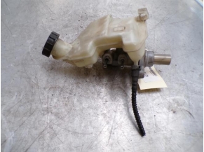108455596-6c36647f-dba2-4952-a47a-3c4bef352f19-Piece-108455596-Maitre-cylindre-1743440-FORD-FIESTA-5-PHASE-2-14-TDCI-8V-TURBO-557a0f5cb65770b4e46e0612442cd3e3094184313e6ce9efaa2034fe53132f0a_m.JPG