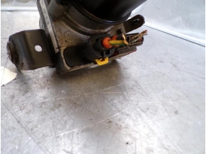 109026902-8b6c2290-4cae-4774-b3de-1e2664a4f4ea-Piece-Pompe-de-direction-CITROEN-cd642f71478f025eee78a471cd4242e5648df3951fa1899a96cc20b776fce58a_m.JPG 2