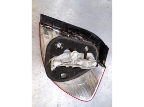 108827281-612e9514-33f7-4274-9754-b1275b33dc9d-Piece-108827281-Feu-arriere-principal-gauche-63217164955-BMW-SERIE-1-E81-118d-20D-16V-TURBO-aceb4f4cdc1c17f0d30a8a676fabb7bca9f93ba25b18c4d444de6d00f78dc3d4_m.JPG 2