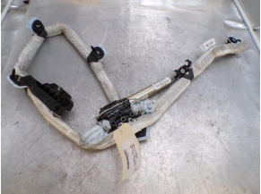 108827553-96f31698-1414-492d-9435-33620581ff5b-Piece-108827553-Air-bag-rideau-gauche-72126956483-BMW-SERIE-1-E81-118d-20D-16V-TURBO-3f5ab78ff35820c93c4b6d32ec11c50632480c8e244c836bb3ac33464e6eede8_m.JPG