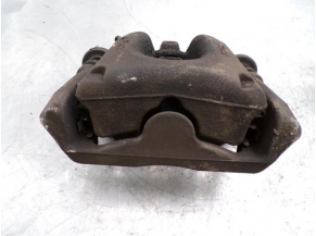 108827646-7e758608-ddd9-4dbd-b4b6-d9bced573b8b-Piece-108827646-Etrier-avant-gauche-34116774681-BMW-SERIE-1-E81-118d-20D-16V-TURBO-e8344bc143856d93f29c14fa599d554f216c44ef1caf8981f23749a27770102a_m.JPG 2