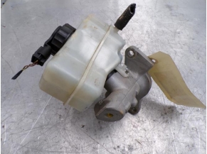 108827648-38a814a6-43f2-44d4-8b27-6a39de7526a8-Piece-108827648-Maitre-cylindre-34336785662-BMW-SERIE-1-E81-118d-20D-16V-TURBO-f2854bb09959cd0686a5f1bce8664560c99ef87ba419328e0f25ba0089bf3794_m.JPG 2