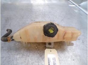 108847080-afa56580-3be7-4352-a86b-e7c9b28a4258-Piece-108847080-Vase-dexpansion-7701477290-RENAULT-CLIO-3-PHASE-2-BREAK-15-DCI-8V-TURBO-c0967bd89eb648c5994eeefb77ceec8712bccc88e52c3bdfb9e6dedd6a59f017_m.JPG