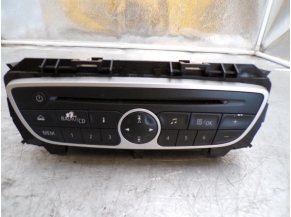 109084028-400c275d-2d92-4df2-a1e4-a28841b1b7c8-Piece-Autoradio-dorigine-RENAULT-9c14954ae0fd2dbe9070596d207b92aac9059e5cf76f3ee41800bb32e53a6c34_m.JPG