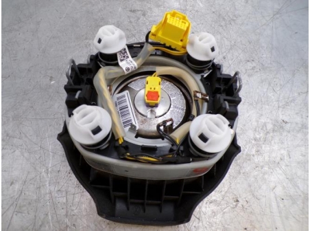 109098428-8ebdb546-4bd5-45c2-9658-3b22de87a839-Piece-Air-bag-conducteur-VOLKSWAGEN-cfdb11a582eb22b899a47b872e258642352bb87faedc4a2918a12f84999e26a9_m.JPG