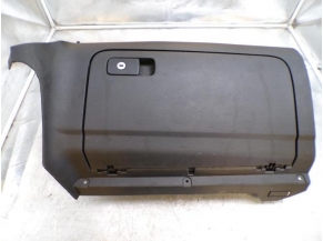 109099386-659750b8-0fc9-4c48-a483-a4603035037c-Piece-Boite-a-gants-VOLKSWAGEN-28f9c45c68b43e93f77f4172b365d4a19103bee51767f176dabbda478b85a605_m.JPG