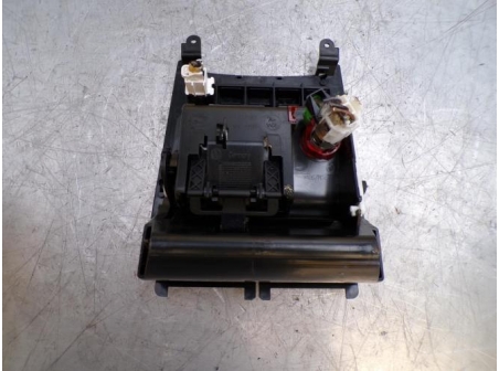 109101060-5e8962c0-67f6-4ca7-9648-f6cfb4dd2fff-Piece-Cendrier-VOLKSWAGEN-2446d5469323634bea7cc4f64a77349bea6cc2c0433a623d2c2b6a33f7107337_m.JPG