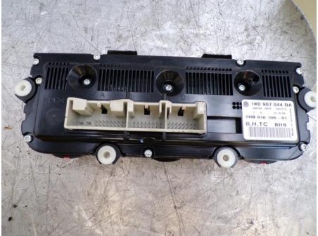 108830171-8c6faaa8-2da0-41b1-94df-4ee959302d57-Piece-108830171-Commande-chauffage-VOLKSWAGEN-SCIROCCO-3-PHASE-1-COUPE-20-TDI-16V-TURBO-a28d92ede91311a9efff7890d8c392e0ad96d4af6ff68705679d982e17bdb4e4_m.JPG
