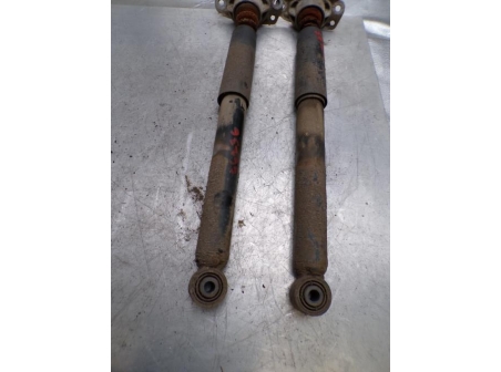 109198675-4a8db1df-32fc-4c93-a88a-715b265f3ffa-Piece-Amortisseurs-arriere-VOLKSWAGEN-c901822e8f5083e3335cf6a2f180295d814b4751d5f8941352e7ad5ab2ed505e_m.JPG