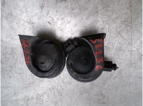 109198883-2a60c720-ce53-4daf-b95a-76f6b002255f-Piece-Avertisseur-Klaxon-VOLKSWAGEN-8ae6632b9aefe8c2d4a1e327876acd334d2e5e4e828c1b16f9c8f3d69c01aa5c_m.JPG