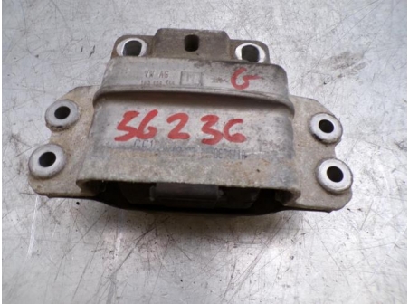 109199110-a0334502-6ad5-4bfd-94c0-8df4193d0c29-Piece-Support-moteur-gauche-VOLKSWAGEN-f89208af296fdfb0cde3e4c214711b736728726e7f591b3d4dedbd8b10215111_m.JPG