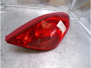 108461311-a3530038-f978-4b6e-92ba-79dc82349f7e-Piece-108461311-Feu-arriere-principal-droit-6351CE-PEUGEOT-207-PHASE-1-CABRIOLET-16i-16V-5d5405918475161cf2595c9265621f34228246ac785466129954d46e46f8f825_m.JPG